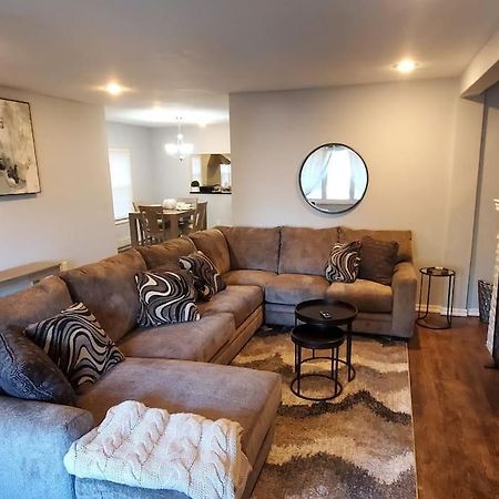 Quiet 3 Bedroom Apartment In Private Home Nova York Exterior foto
