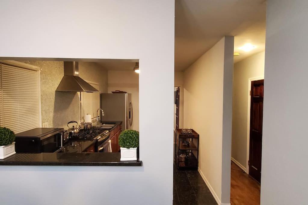 Quiet 3 Bedroom Apartment In Private Home Nova York Exterior foto