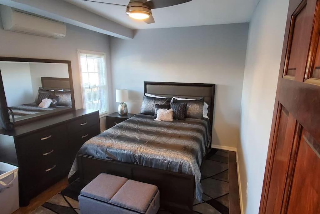 Quiet 3 Bedroom Apartment In Private Home Nova York Exterior foto